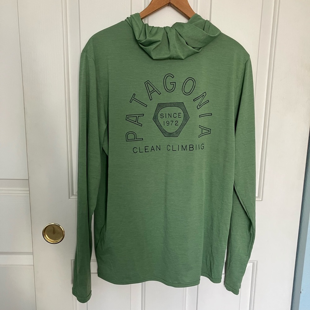 Patagonia capilene hooded shirt